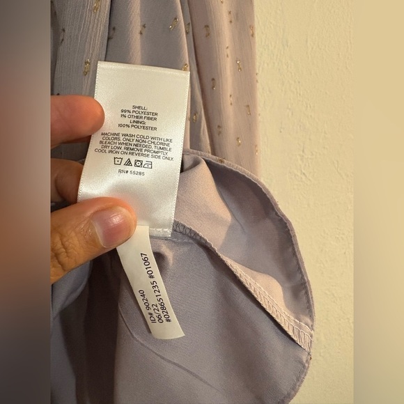 Express Women's V-neck Lavender Wrap Blouse Size Medium - Picture 12 of 12